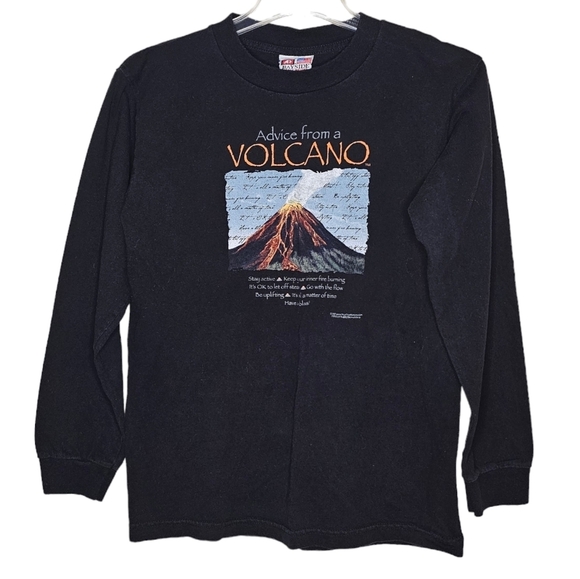 Hawaii Volcanoes National Park 2009 Graphic Longsleeve Tee Size Small - Picture 1 of 7